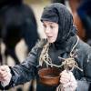На съемках фильма "Институт благородных девиц"