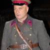 Александр Балуев на съемках фильма "Жизнь и судьба"