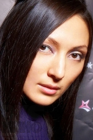 Елен Цай